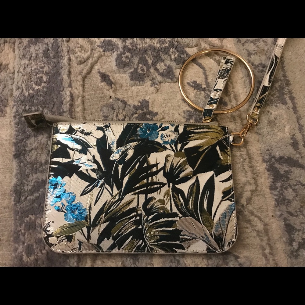 Kurt Geiger wristlet
